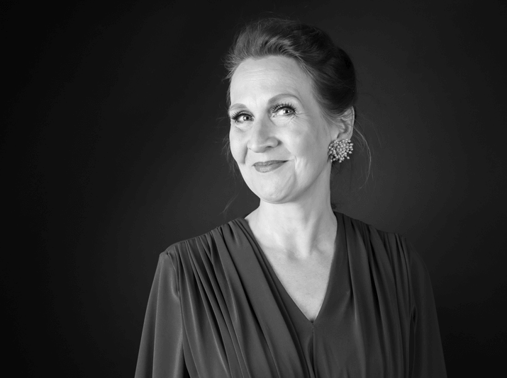 Suzanne Flink