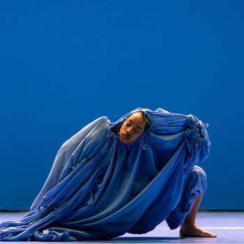 Out of the Blue - föreställningsbild