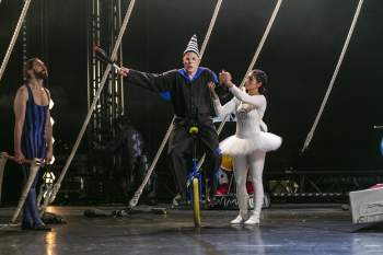 Circus days and nights Circus days and nights