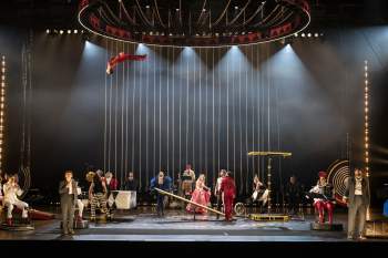 Circus days and nights Circus days and nights